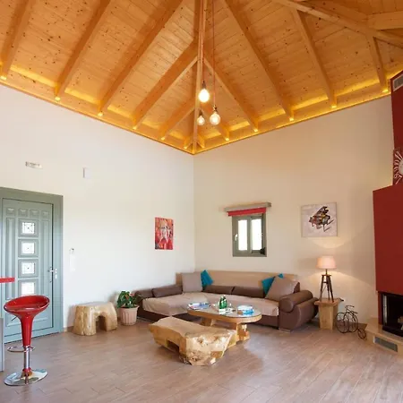Sleeps 6 Pool Wifi *